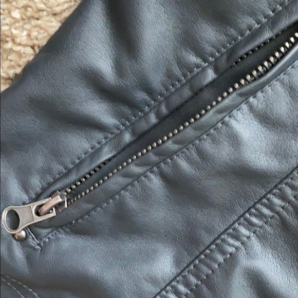 RD Style Faux Leather/Knit Jacket:Small - Picture 4 of 7